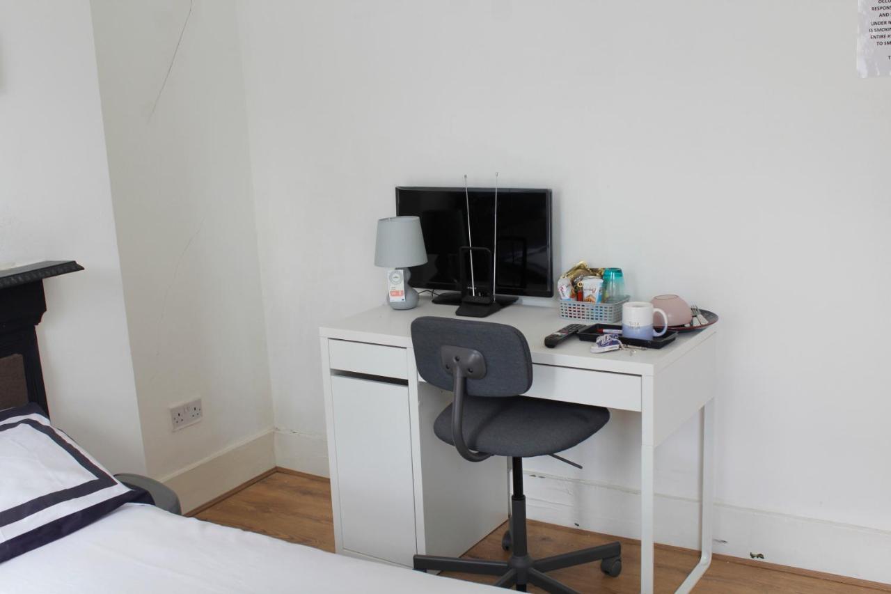 Cozy Rooms Or Apartment In London Townhouse Fast Links To Central Habitación foto